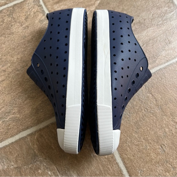 Native Jefferson Kids Slip Ons - Picture 4 of 7